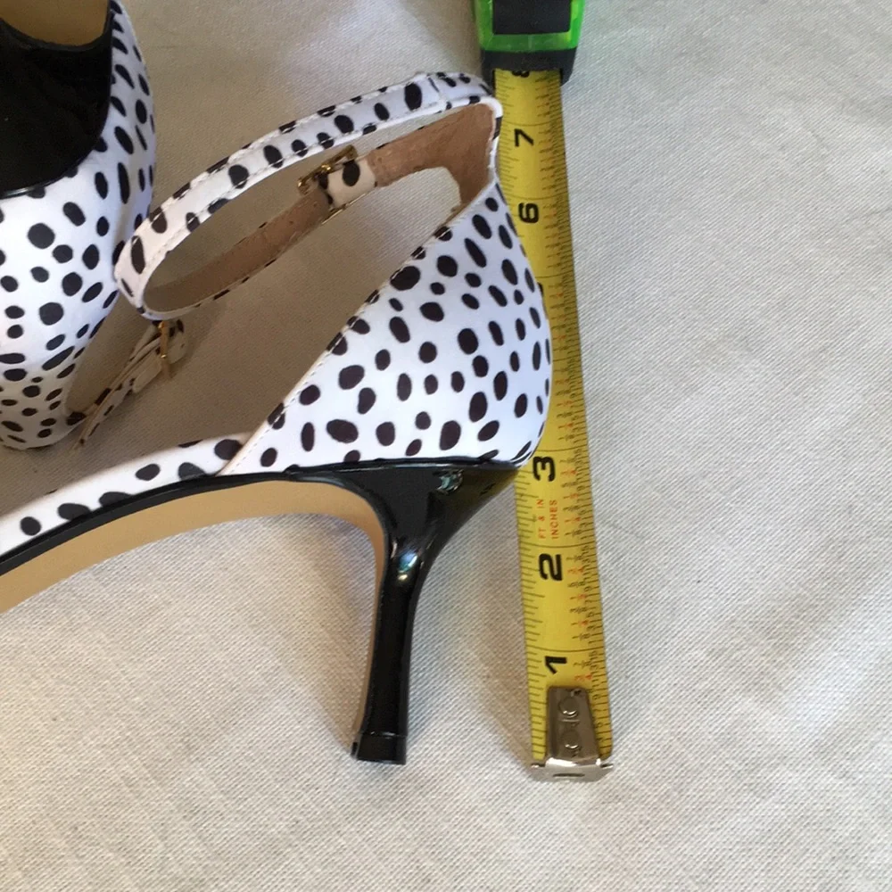 Betsy Johnson Ankle Strap ,B & W Satin, High Gloss Black Heel 2.5”, Size 9M - Picture 7 of 7